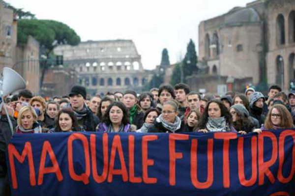 I giovani. La minoranza più ignorata e la risorsa più preziosa per il futuro