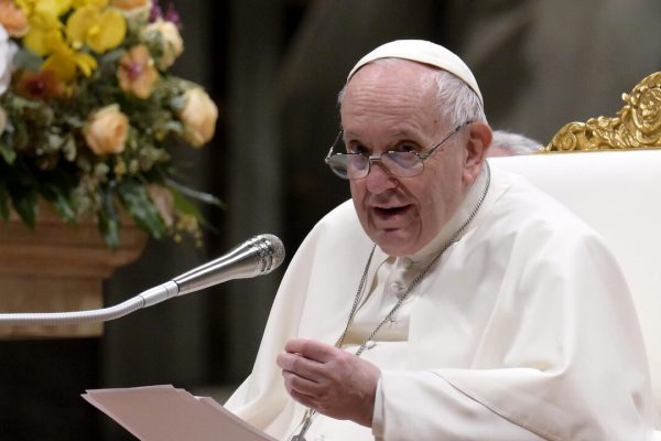 Pasqua 2022: il drammatico messaggio del Papa all’intera umanità