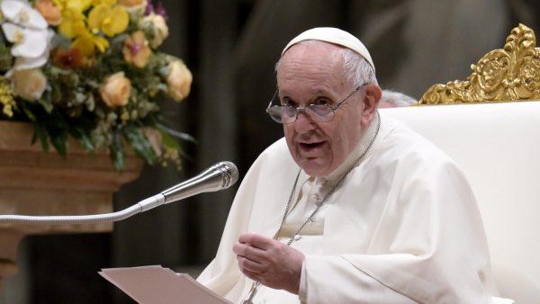 Pasqua 2022: il drammatico messaggio del Papa all’intera umanità
